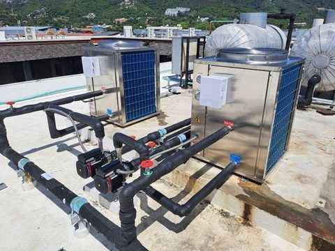 Heat Pump ต่อระบบท่อและปั๊มบนดาดฟ้า